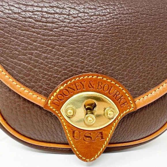Dooney&Bourke Vintage Mini Crossbody/ Belt bag - Picture 5 of 7